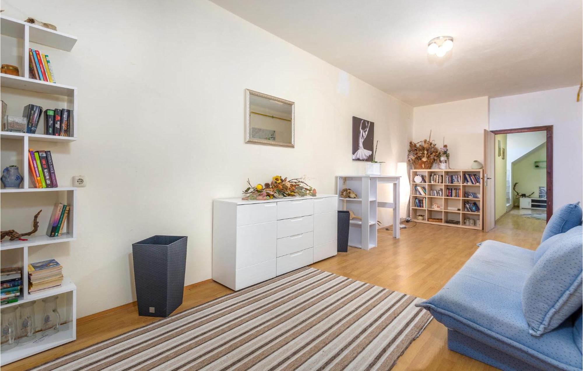 Awesome Apartment In Stara Baska 1 With Kitchen Екстериор снимка